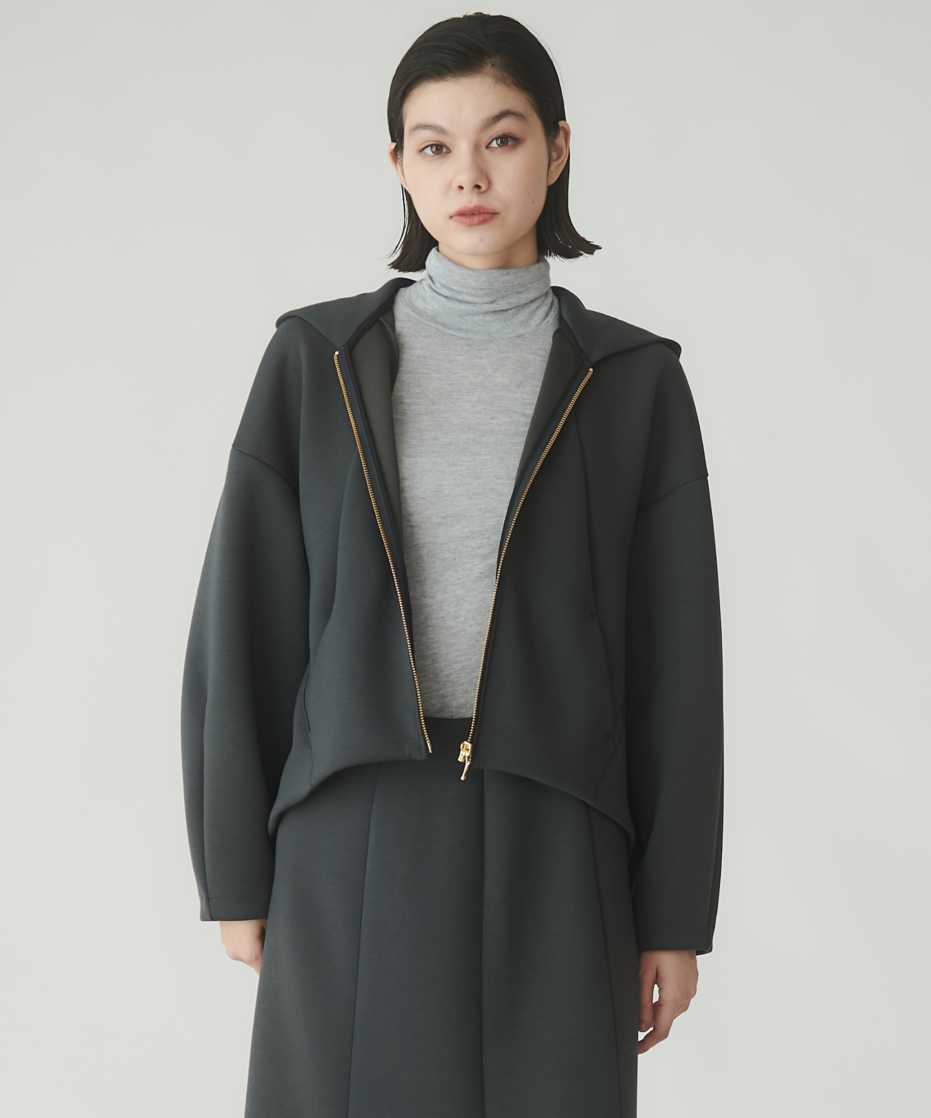 フロントジップパーカー – FACE SANS FARD