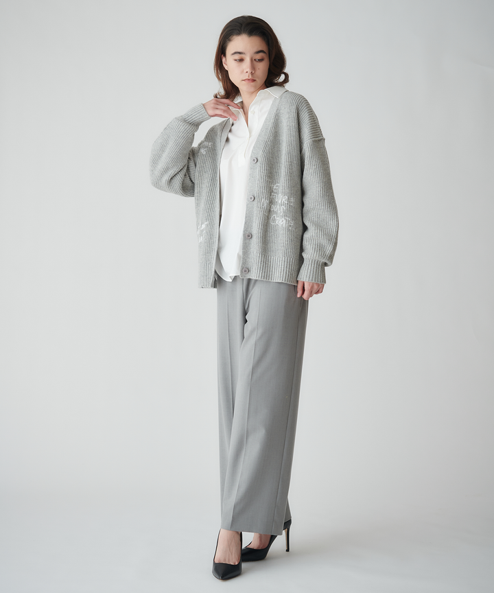 レタリング刺繍ニットカーディガン