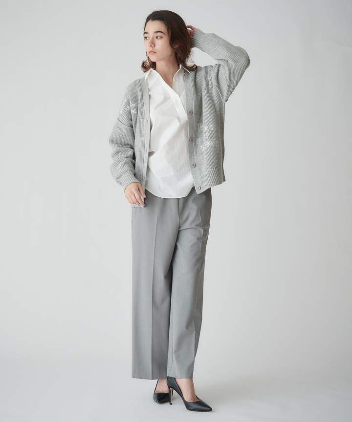 レタリング刺繍ニットカーディガン