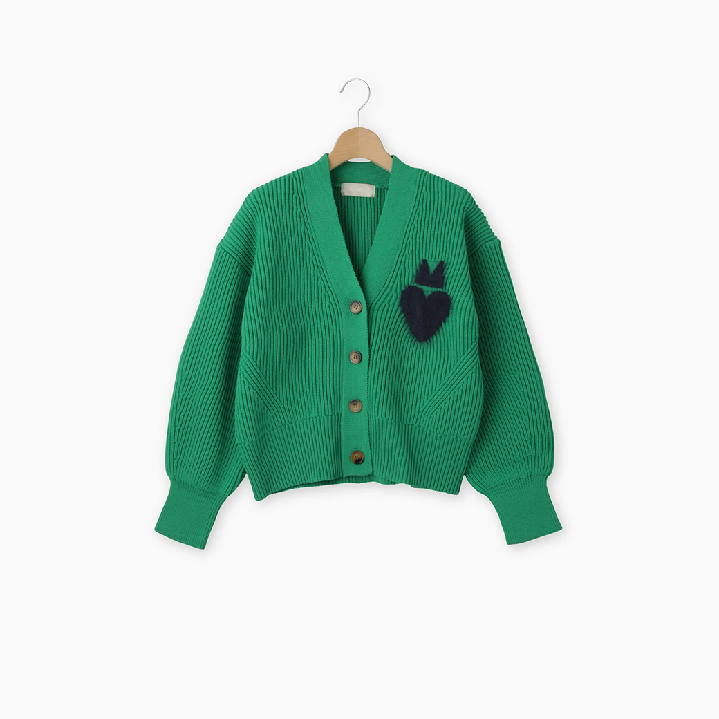 ドラマ『こちら予備自衛英雄補?!』｜小宮山莉渚 さんご着用