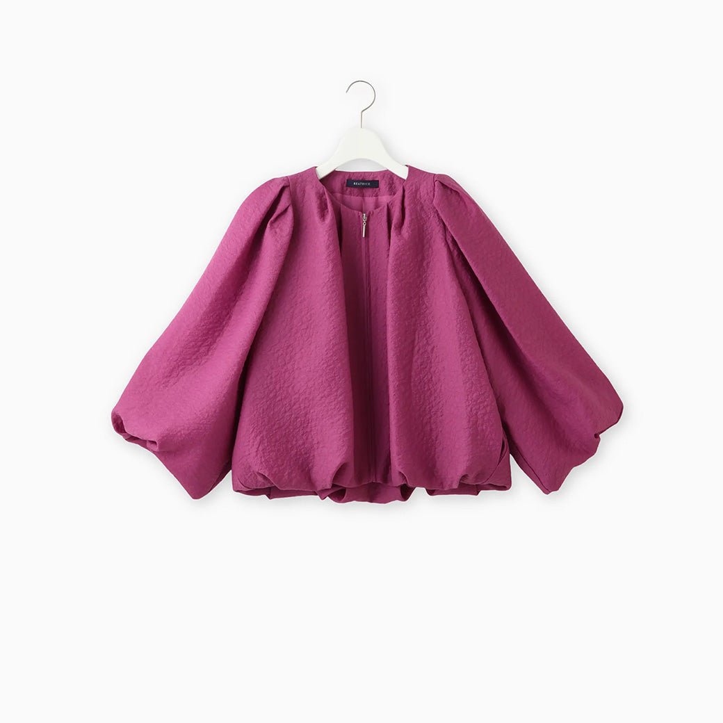 ドラマ『こちら予備自衛英雄補?!』｜小宮山莉渚 さん、のん さんご着用