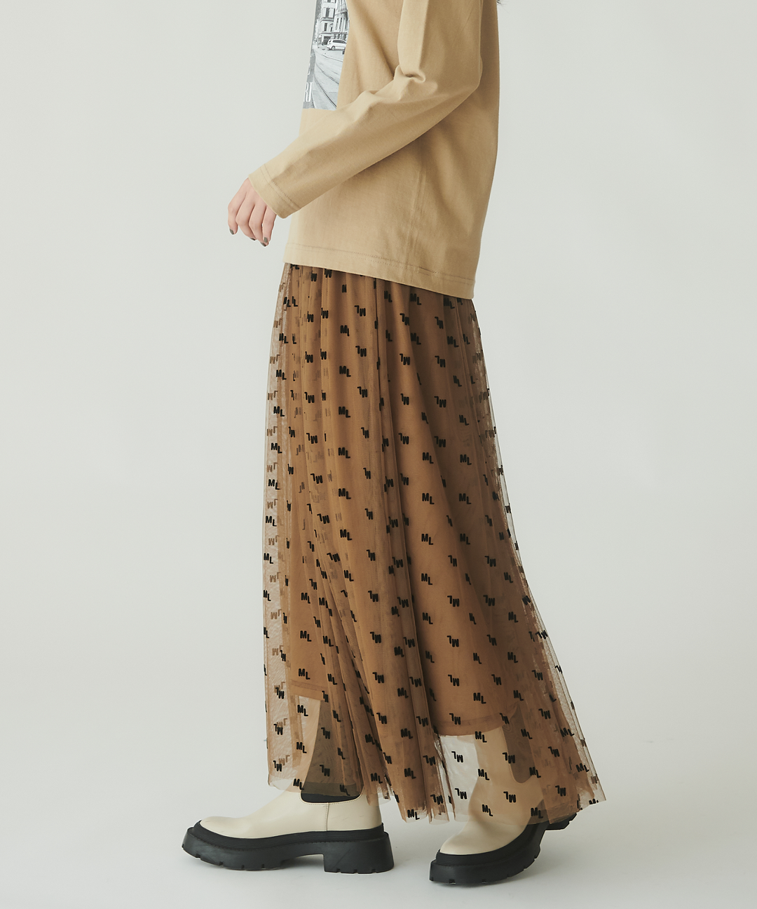 フロッキープリントチュールスカート – FACE SANS FARD フロッキープリントチュールスカート – FACE SANS FARD