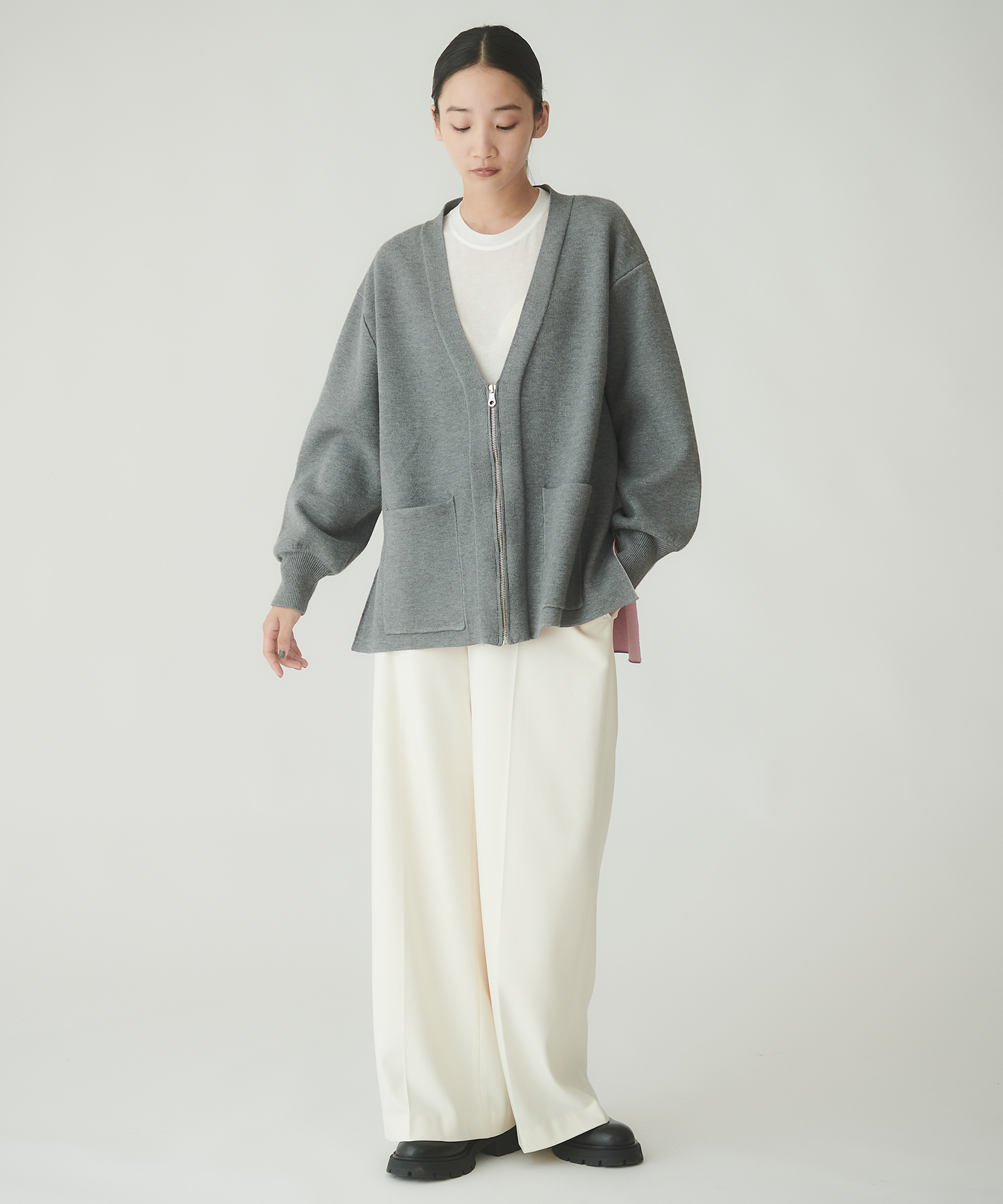 12Gレーヨンストレッチカーディガン – FACE SANS FARD 12Gレーヨンストレッチカーディガン – FACE SANS FARD