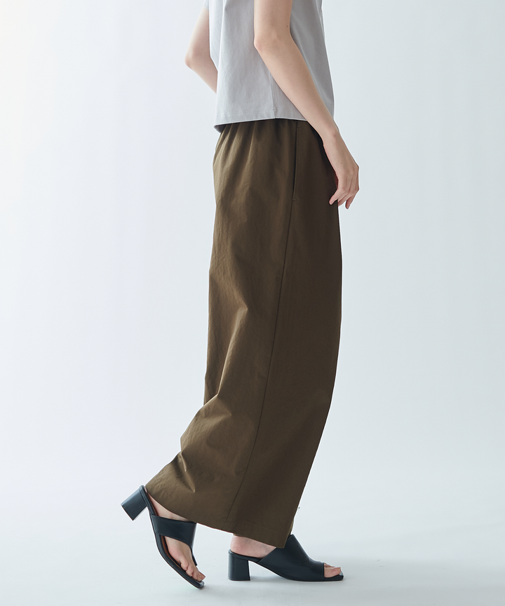 サスペンダー付きワイドパンツ