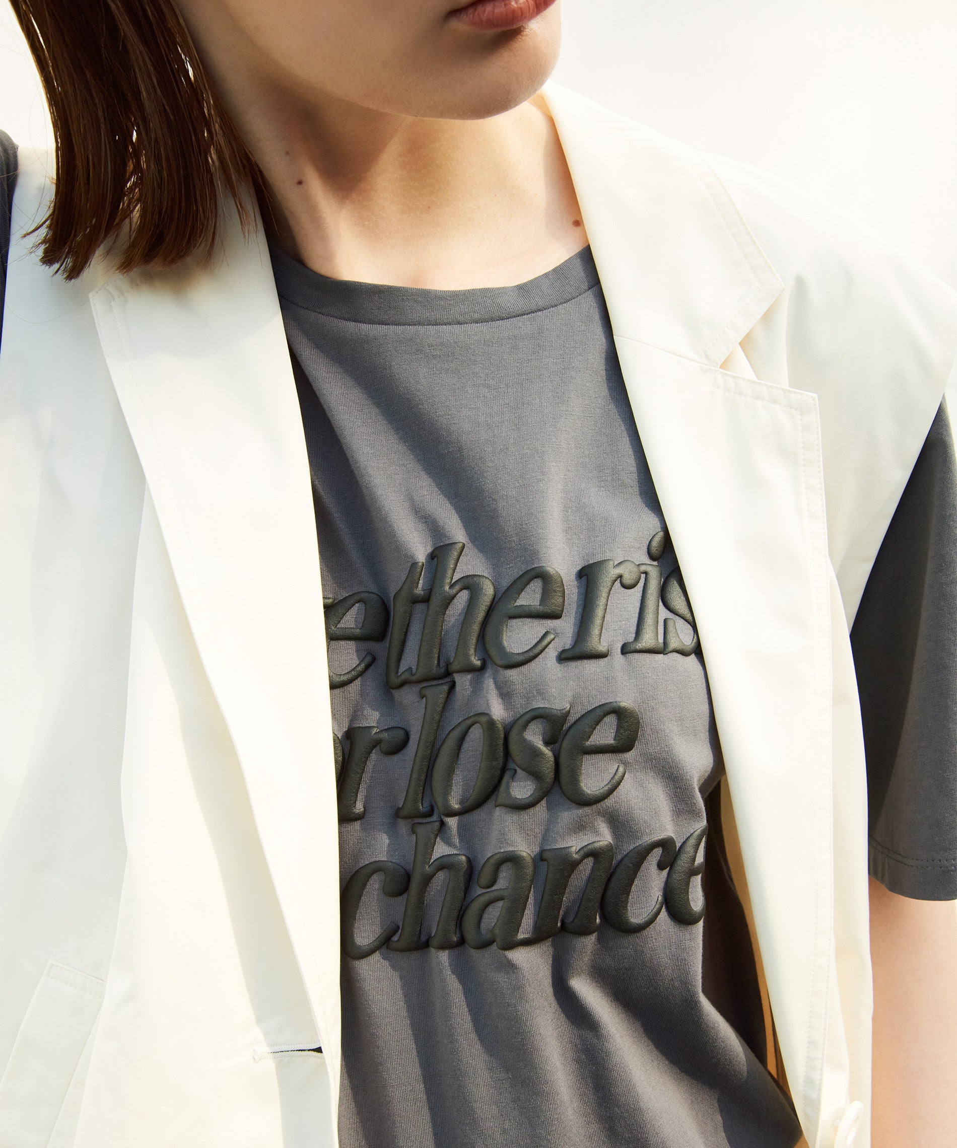 ロゴプリントTシャツ – FACE SANS FARD
