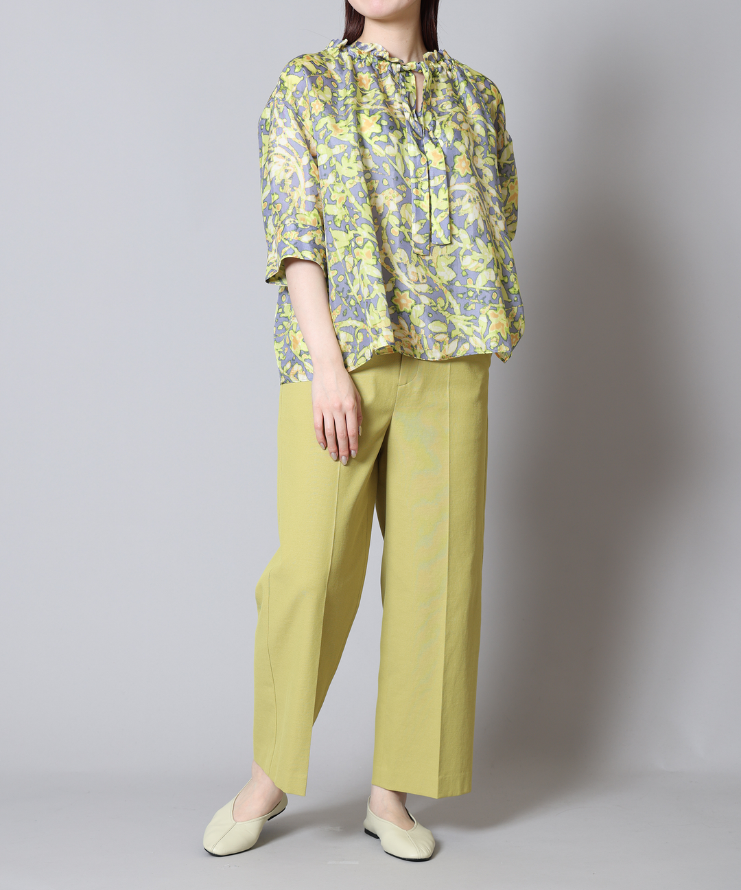 2タックテーパードパンツ – FACE SANS FARD 2タックテーパードパンツ – FACE SANS FARD