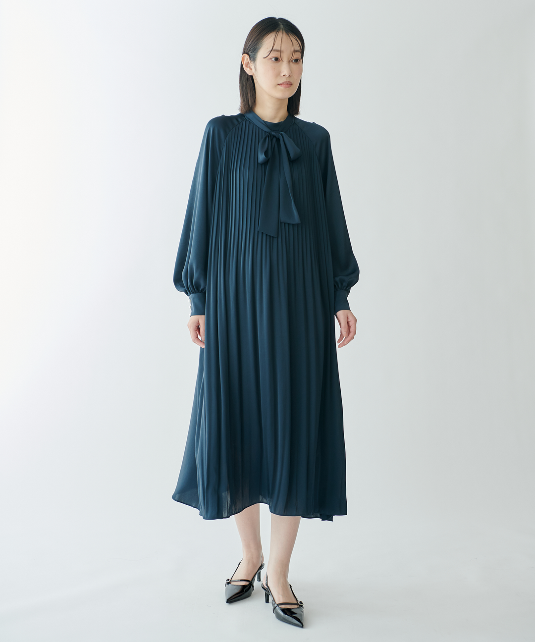 ヴィンテージサテンワンピース – FACE SANS FARD ヴィンテージサテンワンピース – FACE SANS FARD