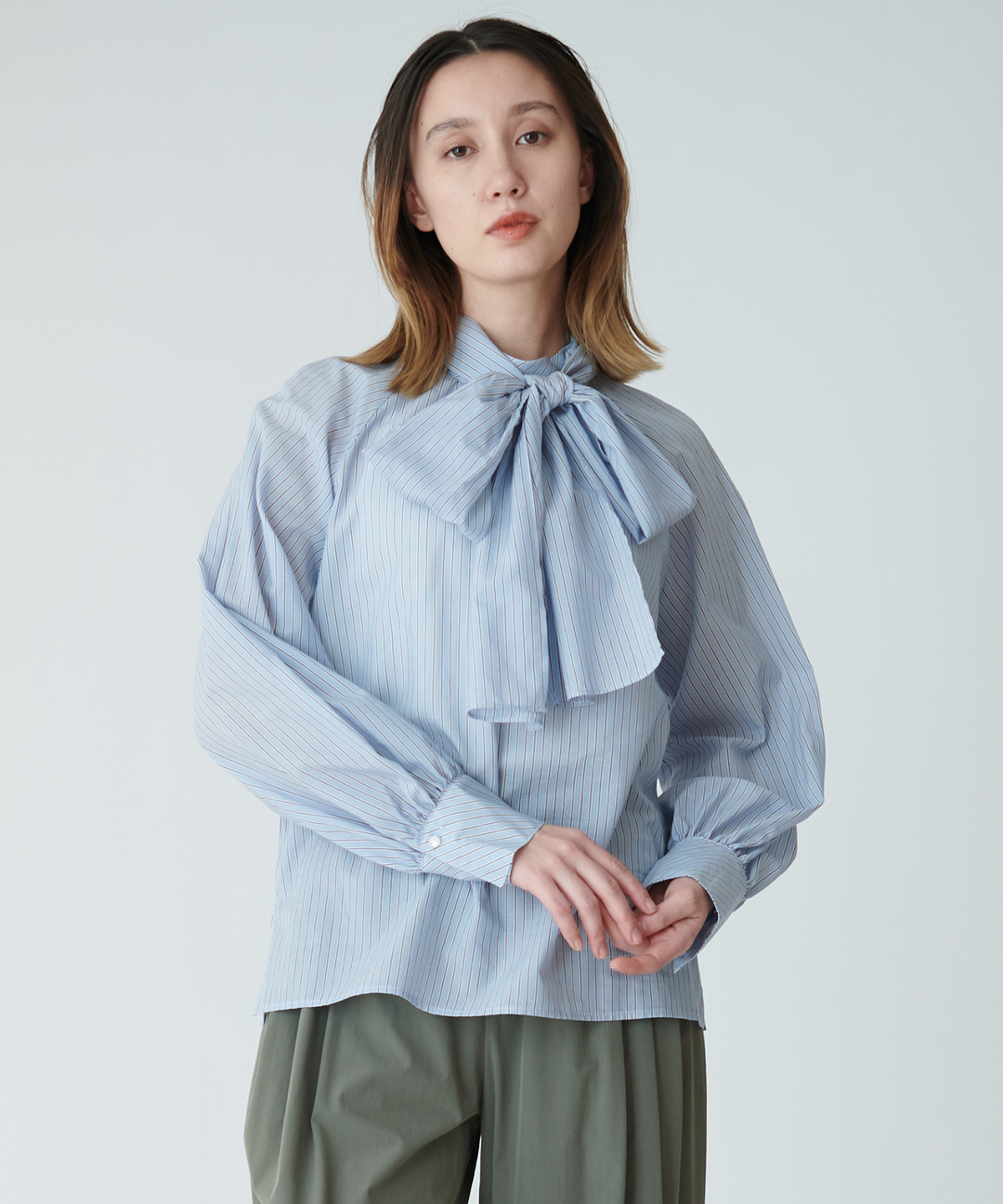 ボウタイブラウス – FACE SANS FARD ボウタイブラウス – FACE SANS FARD