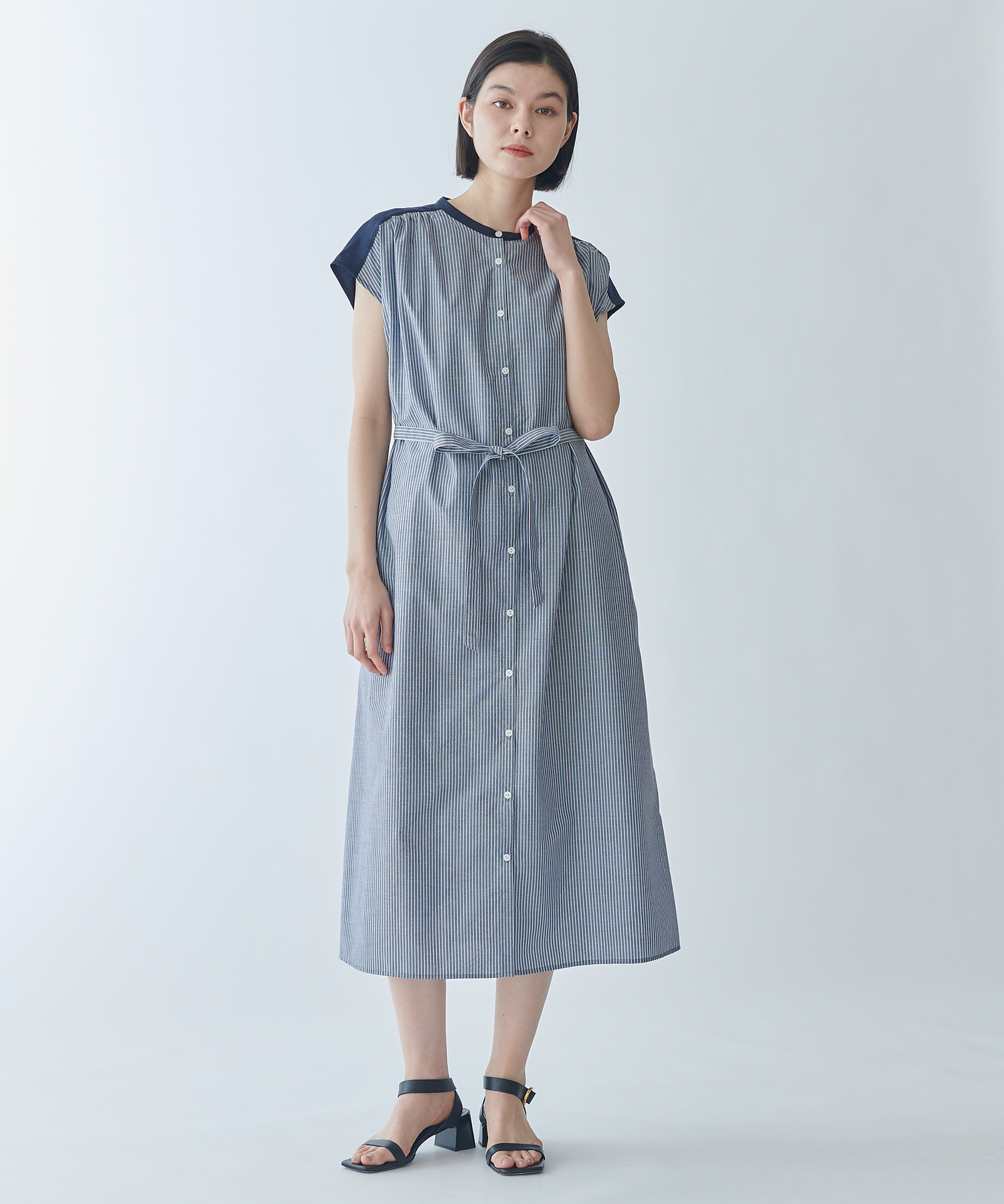 リネンストライプノースリーブワンピース – FACE SANS FARD リネンストライプノースリーブワンピース – FACE SANS FARD