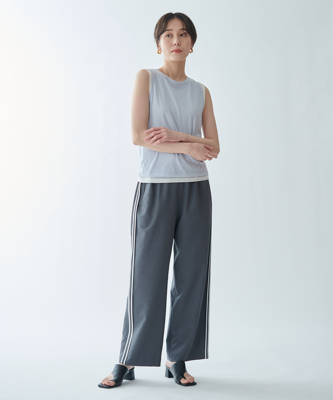 配色パイピングパンツ