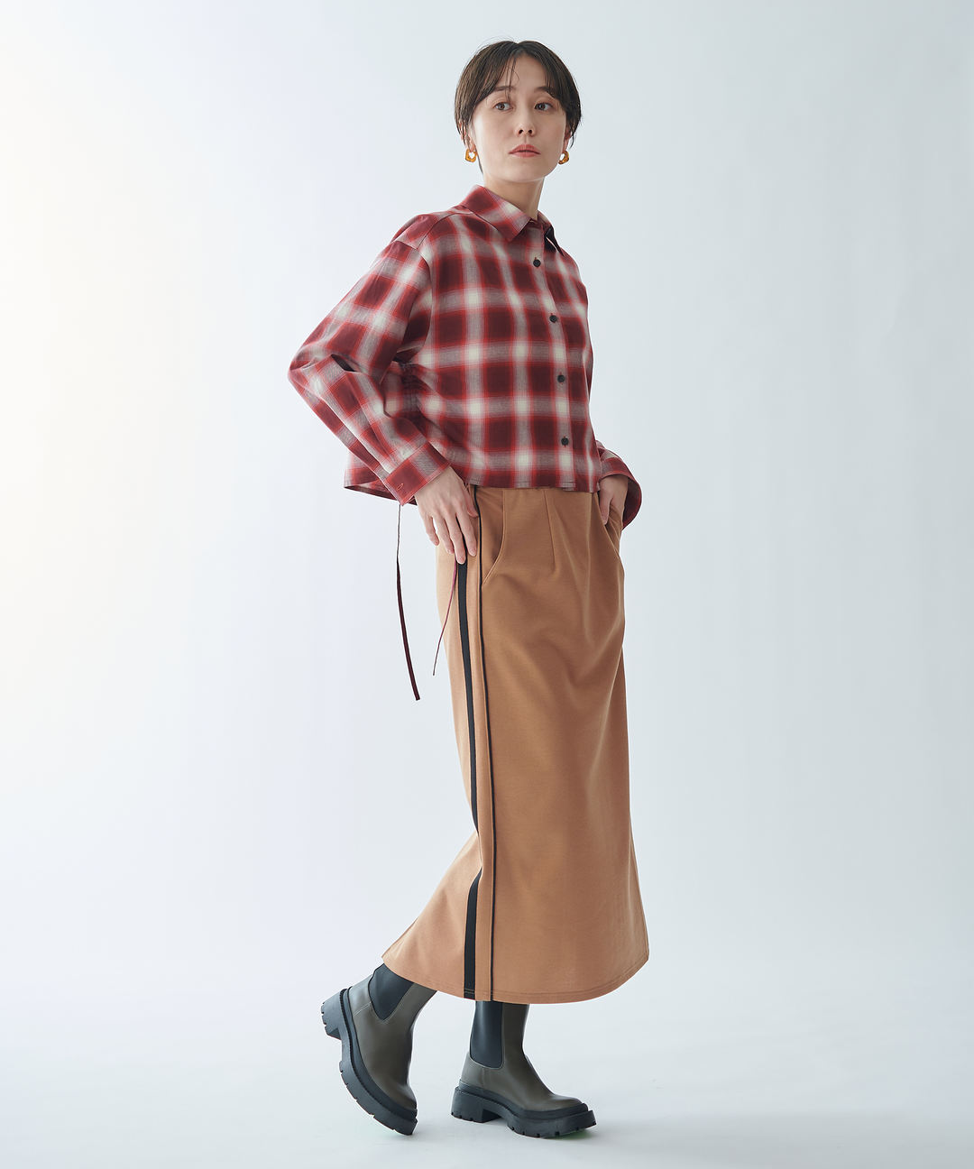 サイドラインタイトスカート