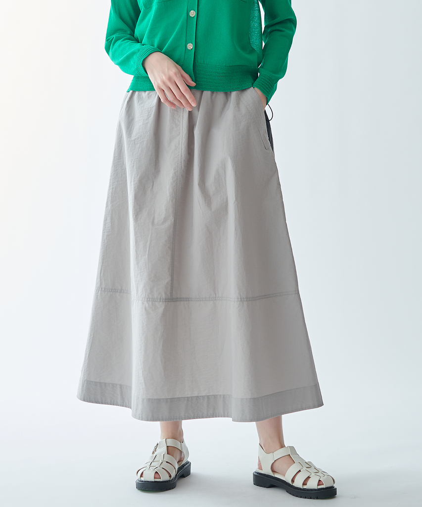 サイドラインフレアスカート – FACE SANS FARD サイドラインフレアスカート – FACE SANS FARD