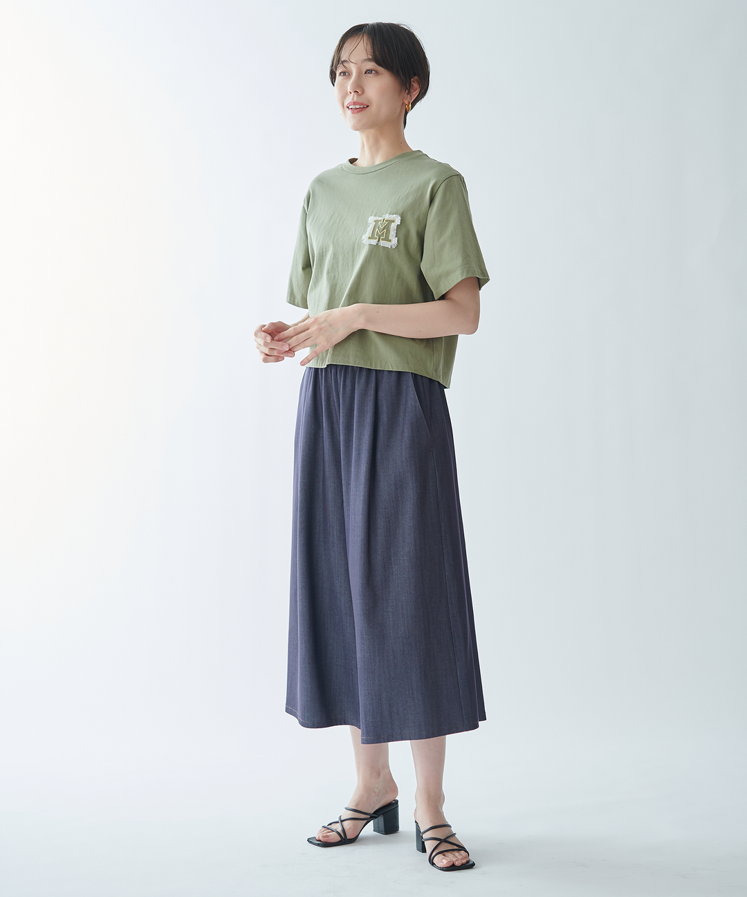 シンプルガウチョパンツ