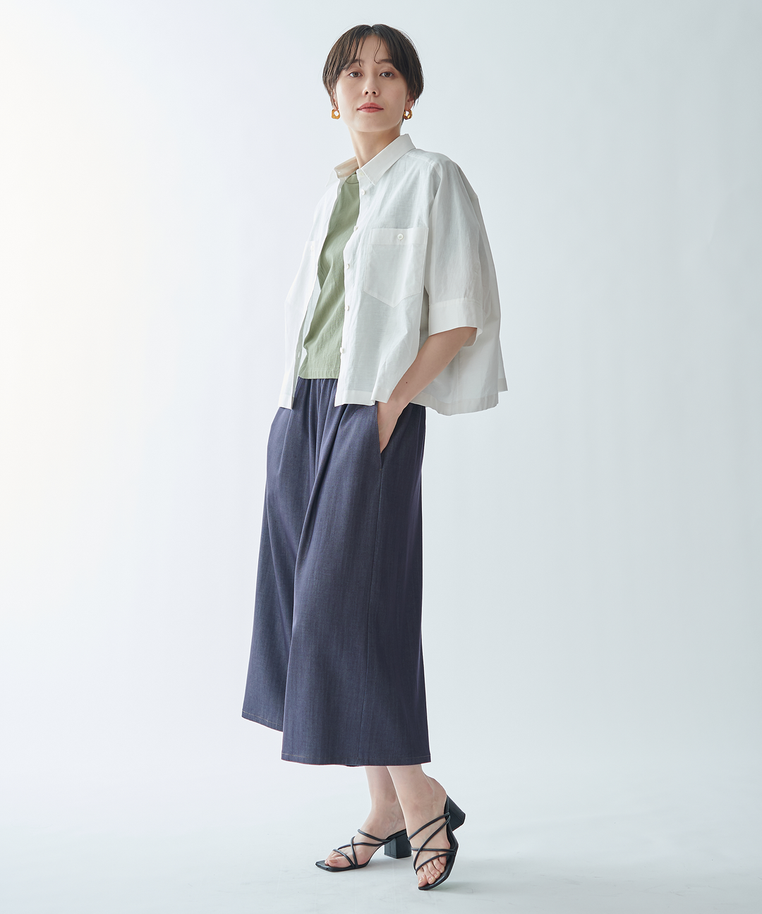 ドルマンスリーブシャツ