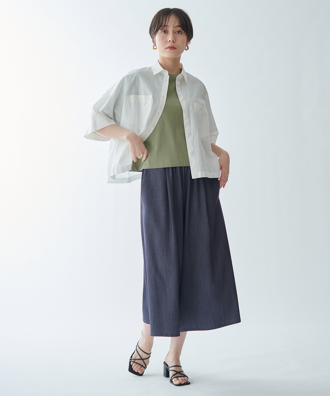 シンプルガウチョパンツ