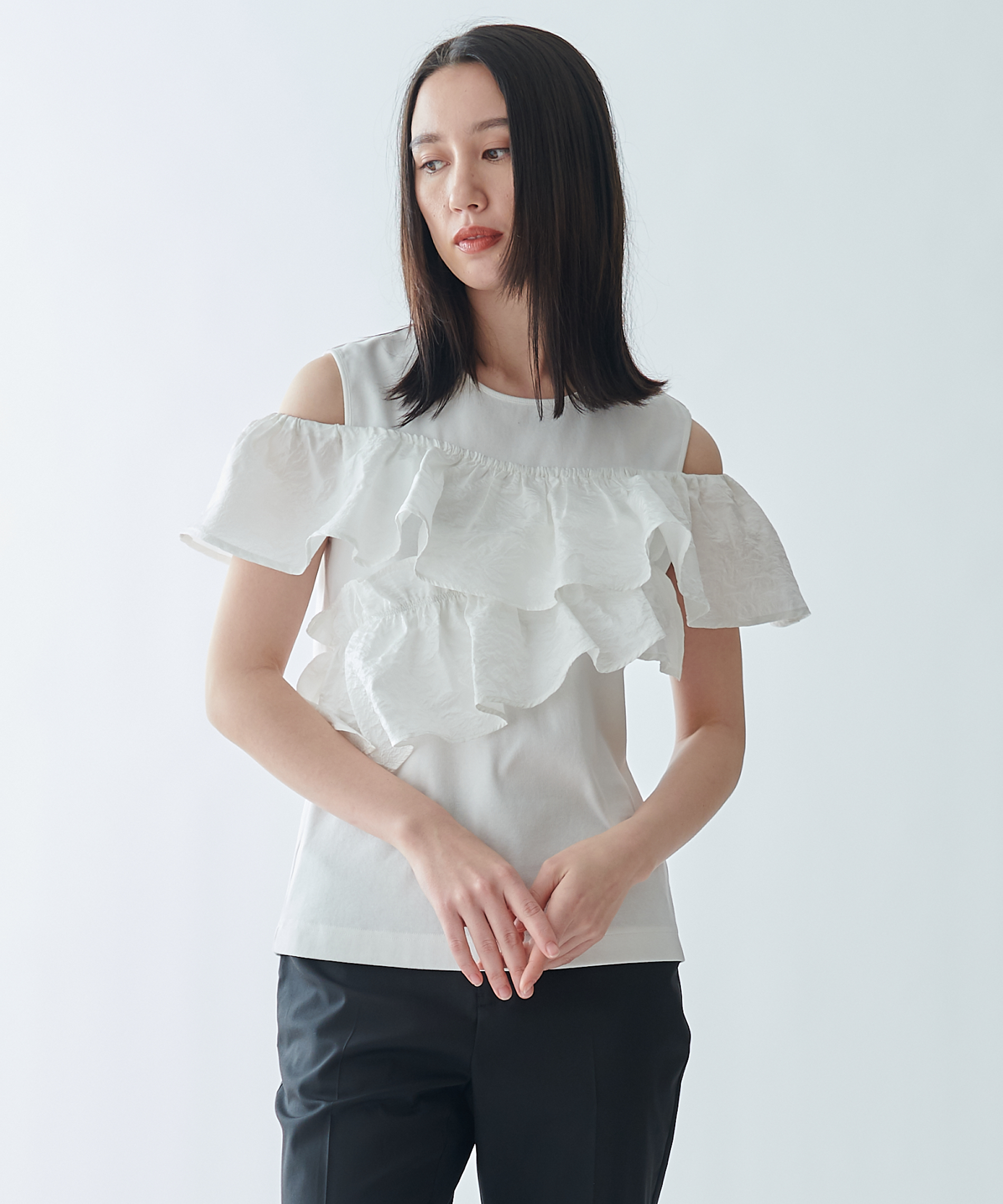 極美品 ella エラ ジャガードブラウスプルオーバー ホワイト パフスリーブ eLLa】【エラ】ジャガードブラウスプルオーバー