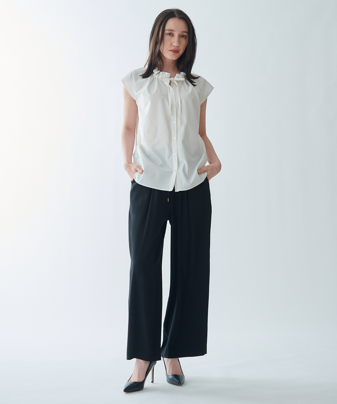 ドレープワイドパンツ – FACE SANS FARD ドレープワイドパンツ – FACE SANS FARD