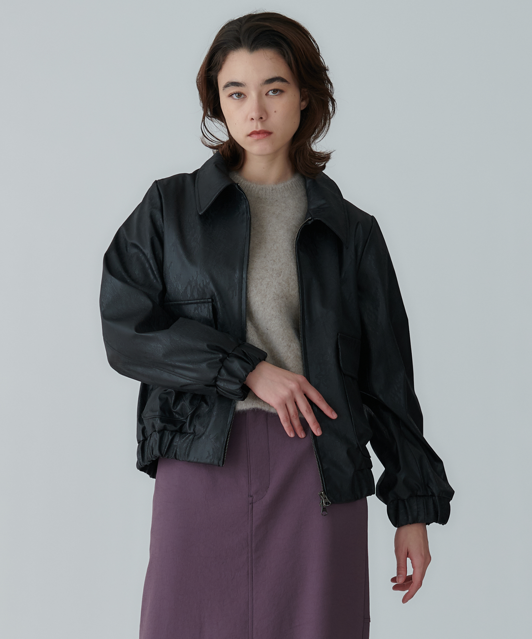 エンボスレザーカラーブルゾン – FACE SANS FARD エンボスレザーカラーブルゾン – FACE SANS FARD