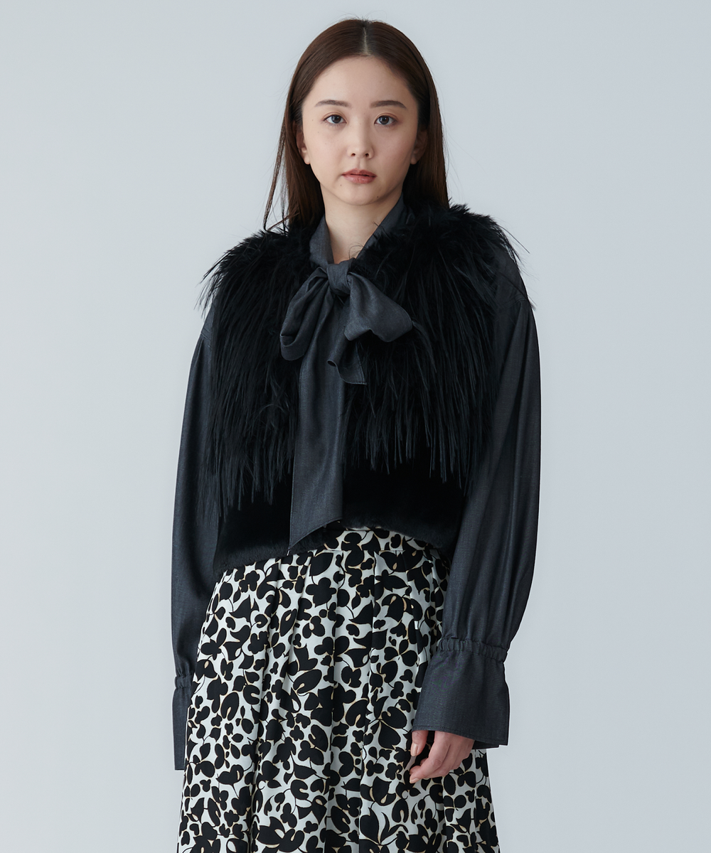 ☆ BRAHMIN ブラーミン☆レース素敵なフード付ダウンベスト WEB限定】TAION MILITARY LACE UP V NECK DOWN VEST