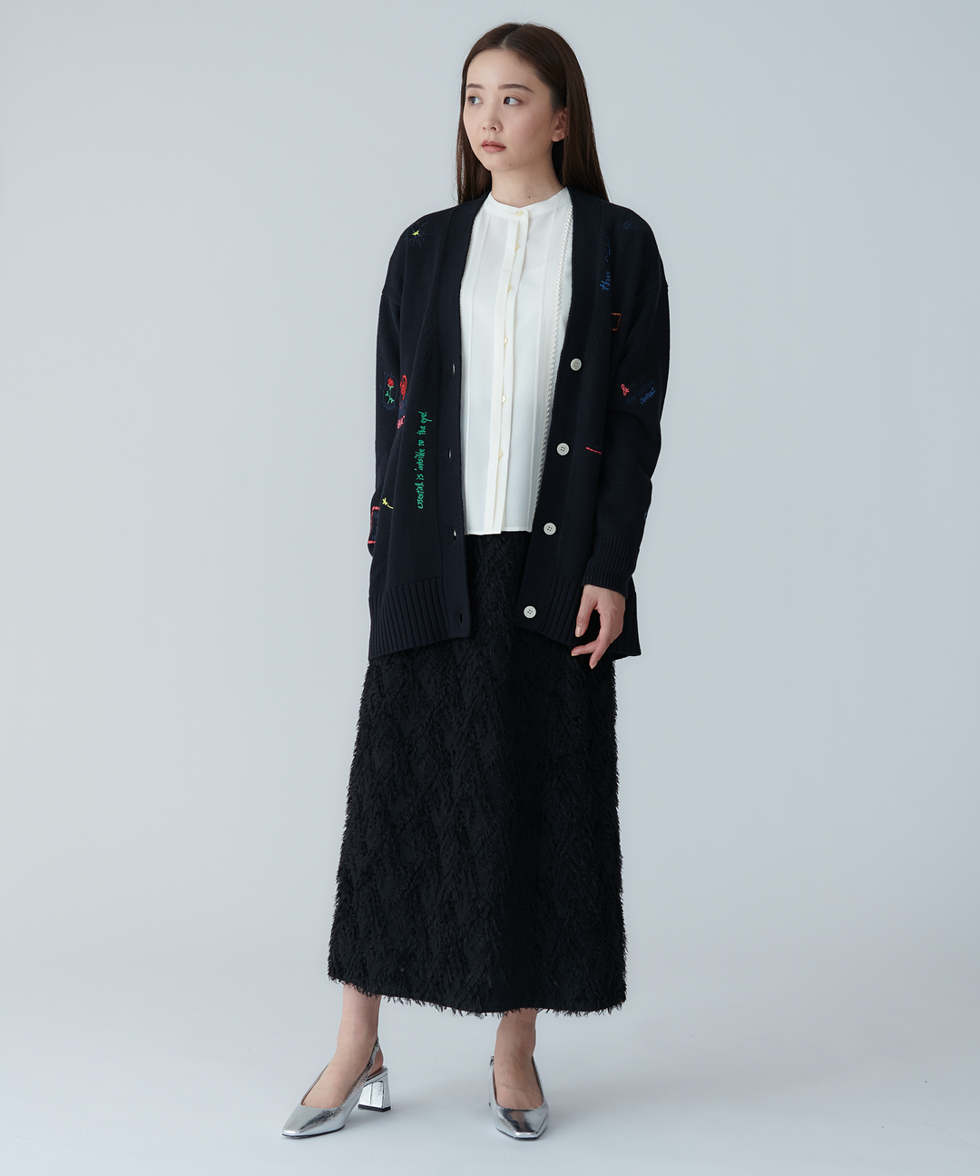 刺繍ロングカーディガン