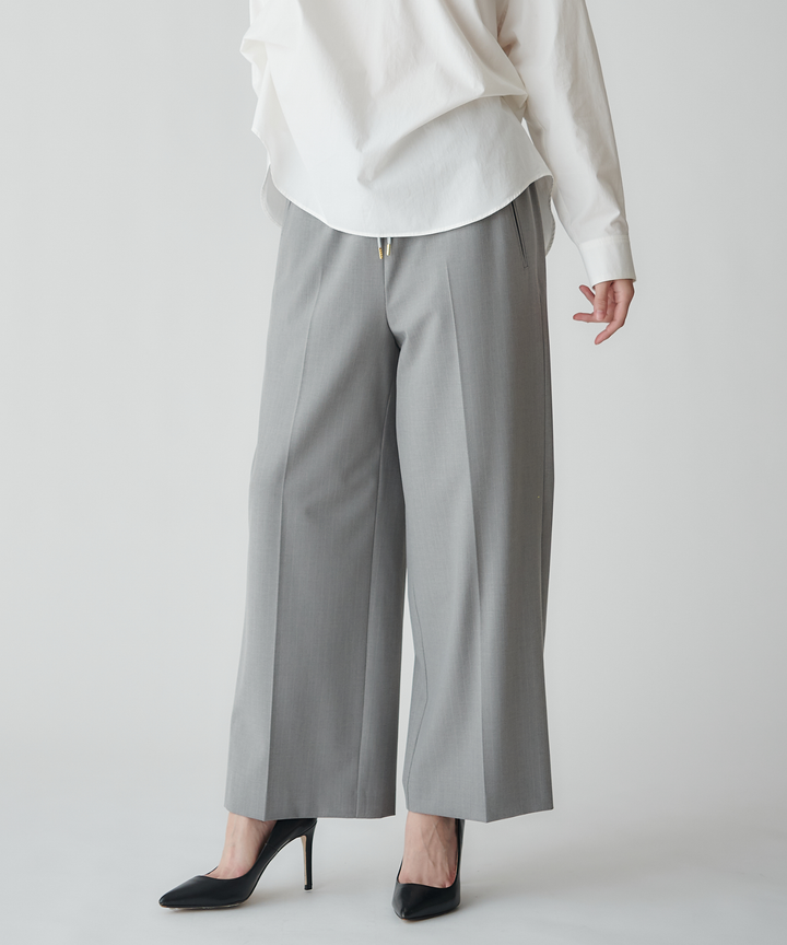ストレッチワイドパンツ