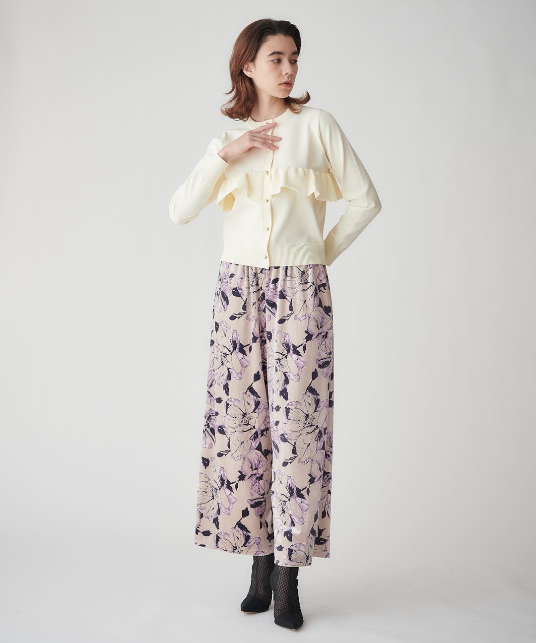 フラワーモチーフプリントベロアパンツ