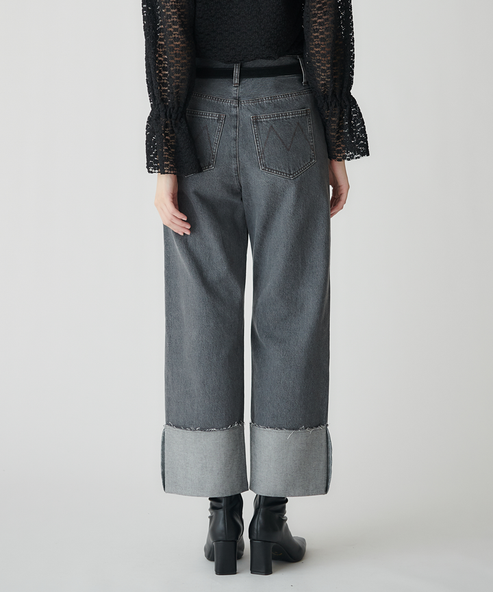 ロールアップストレートデニムパンツ