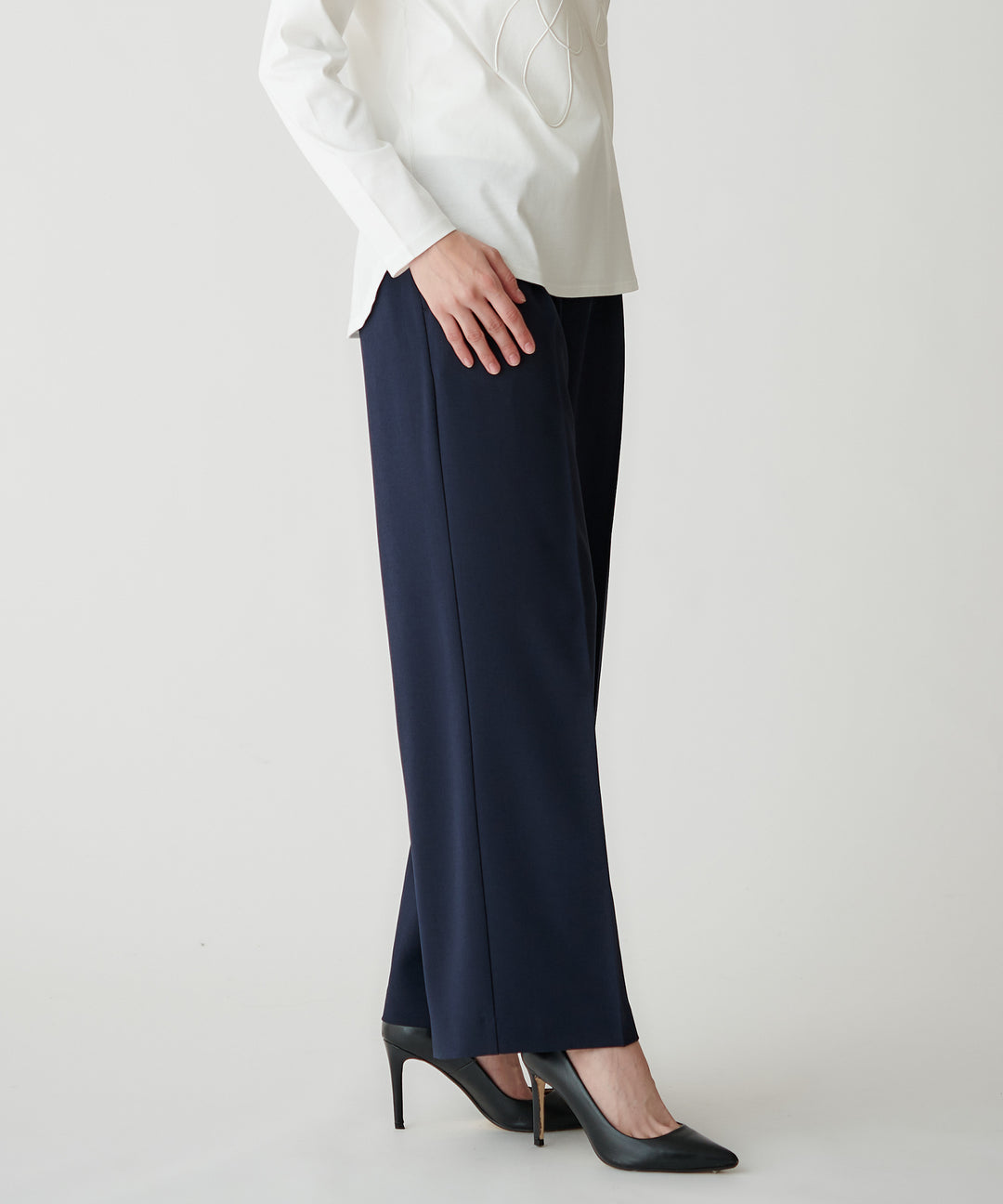 ウエストデザインワイドパンツ