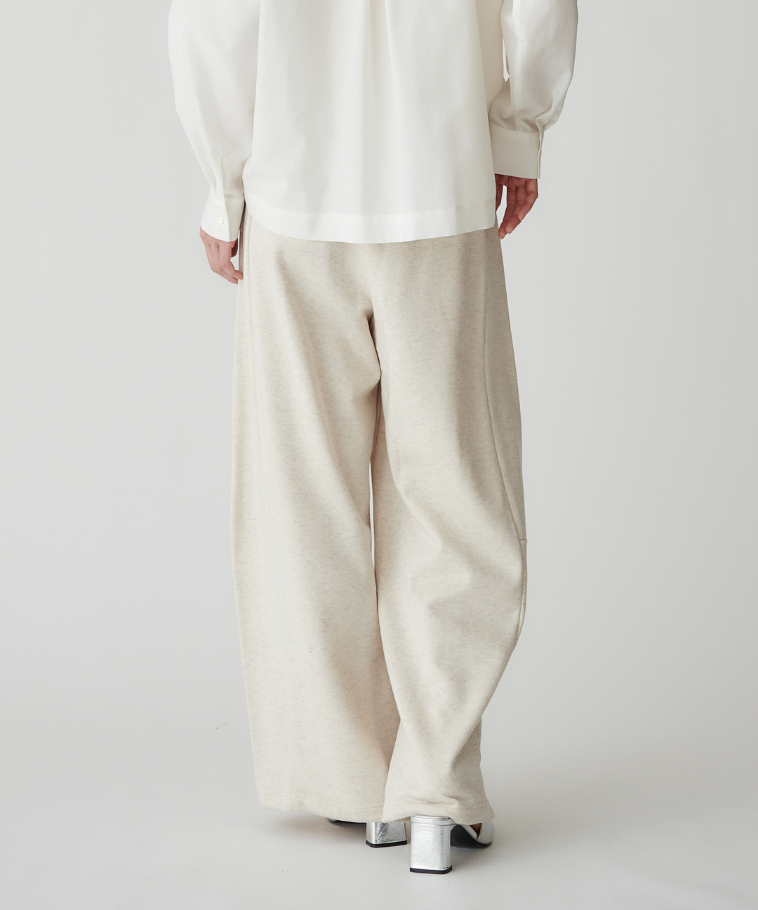 バレルシルエットスウェットパンツ