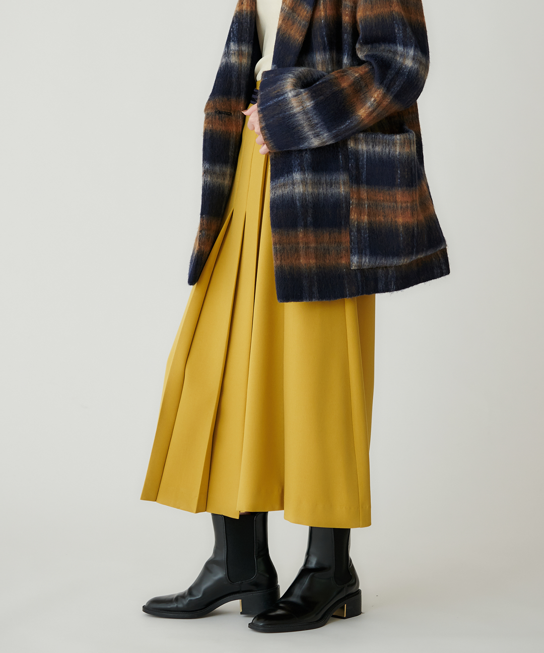 カラーテープウエストマークアシンメトリースカート