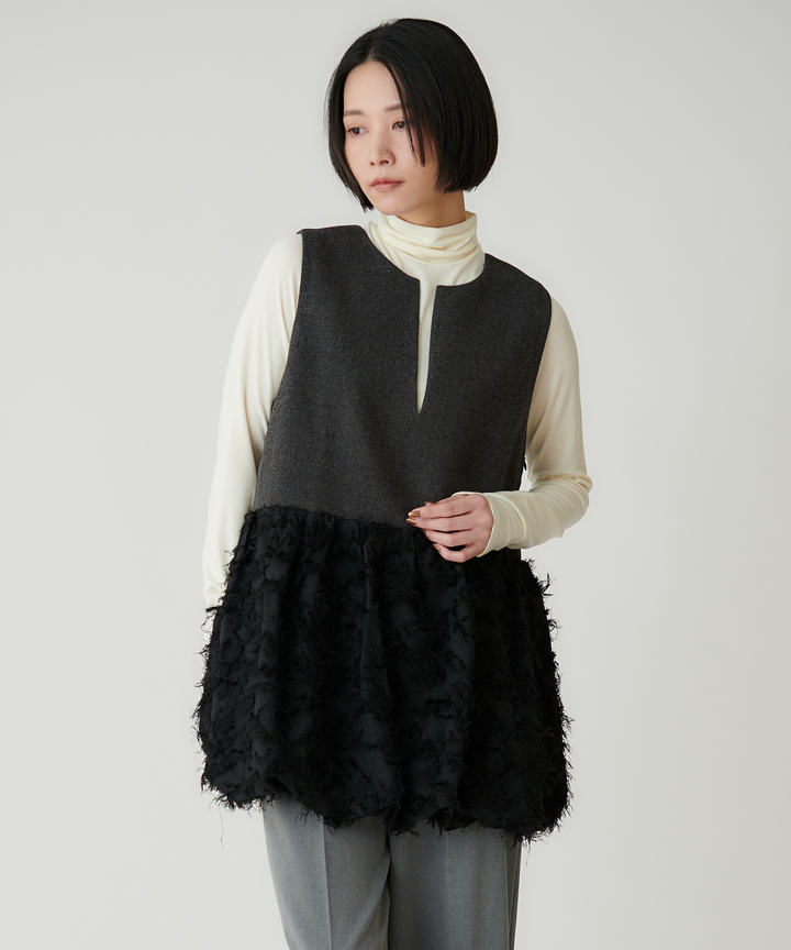 モデル H：167cm / 38 / チャコールグレー×ブラック