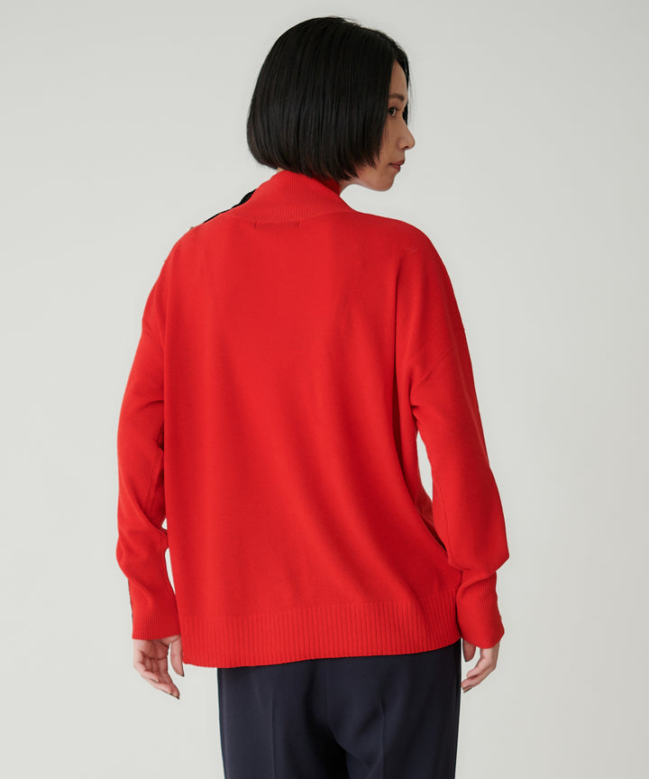 ラインテープトラッドスタンドネックニット