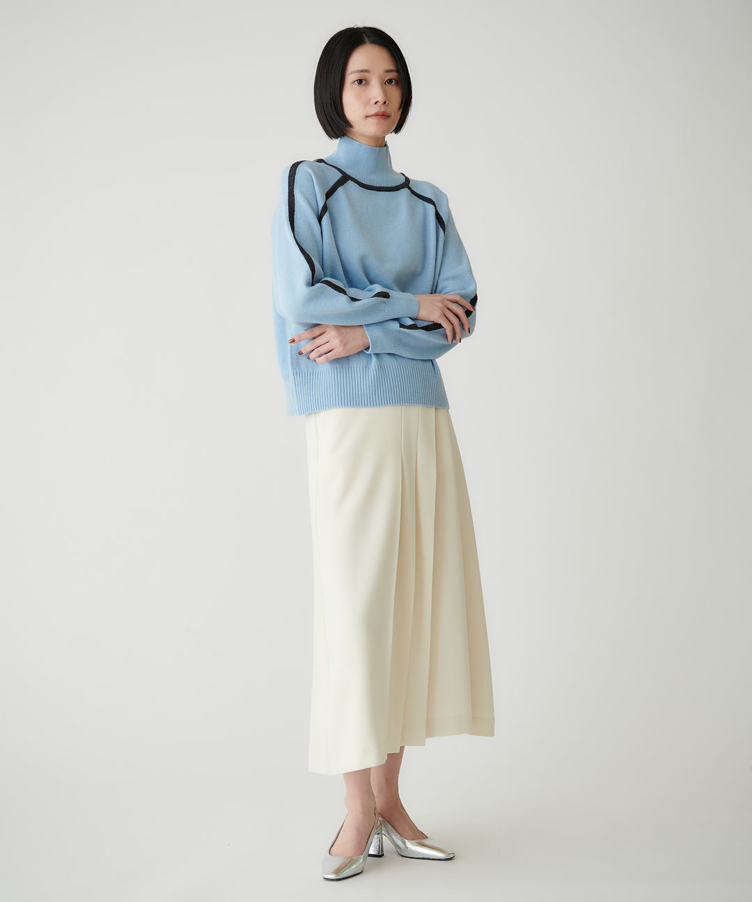 配色デザインハイネックニット