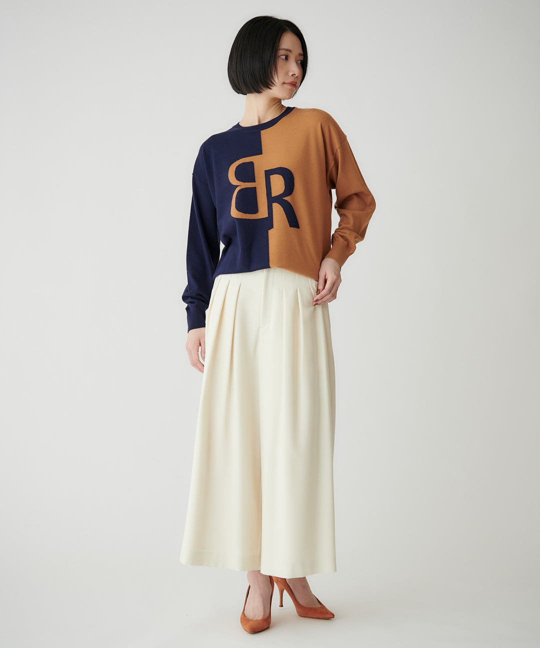 カラーテープ ウエストマークテーパードパンツ