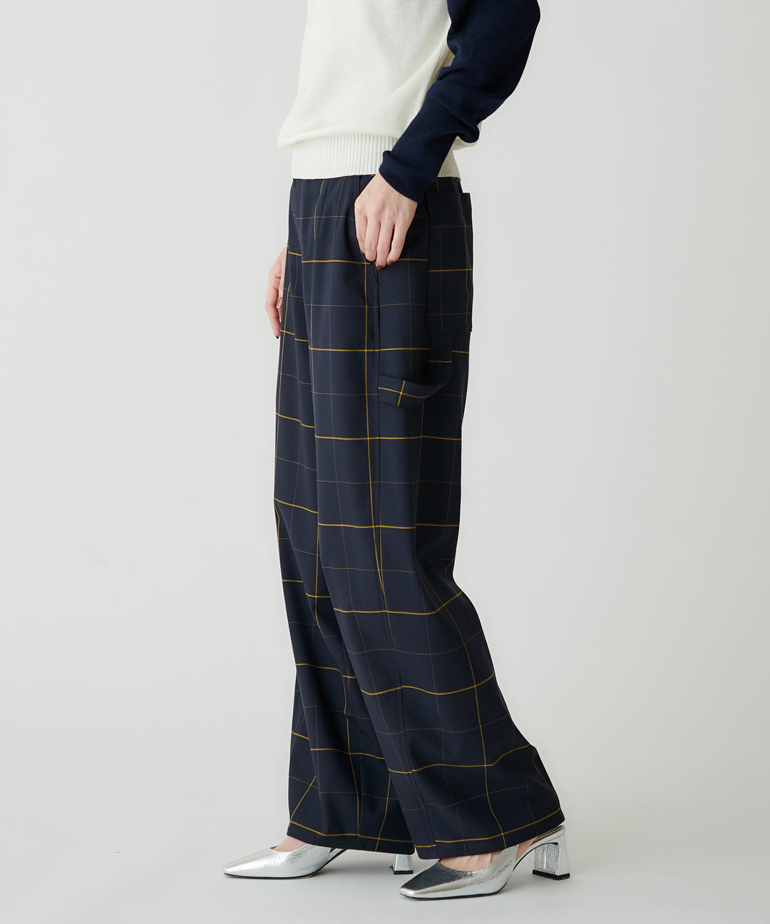 ウィンドペンカーヴィーベイカーパンツ