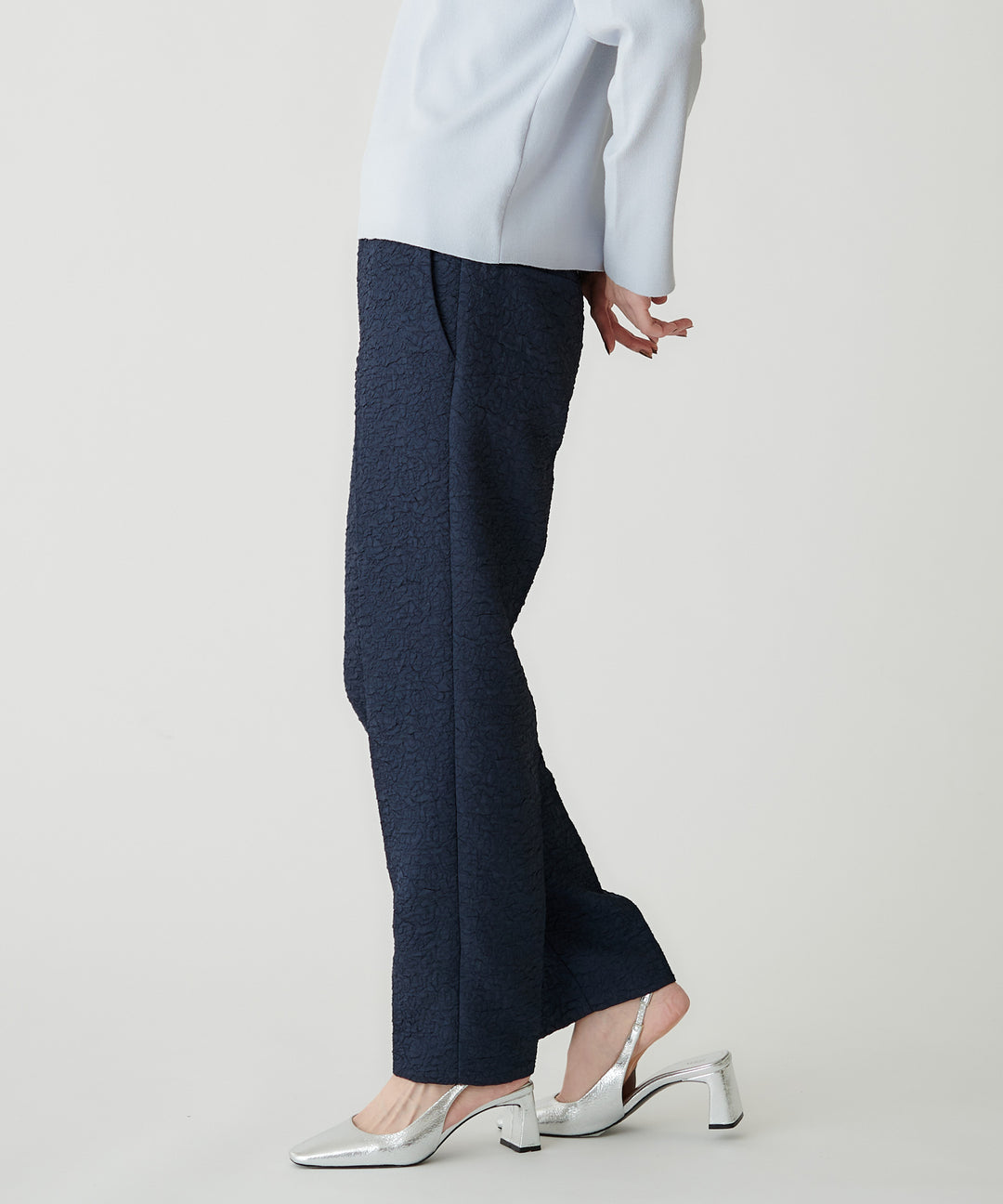 ジャガードテーパードパンツ