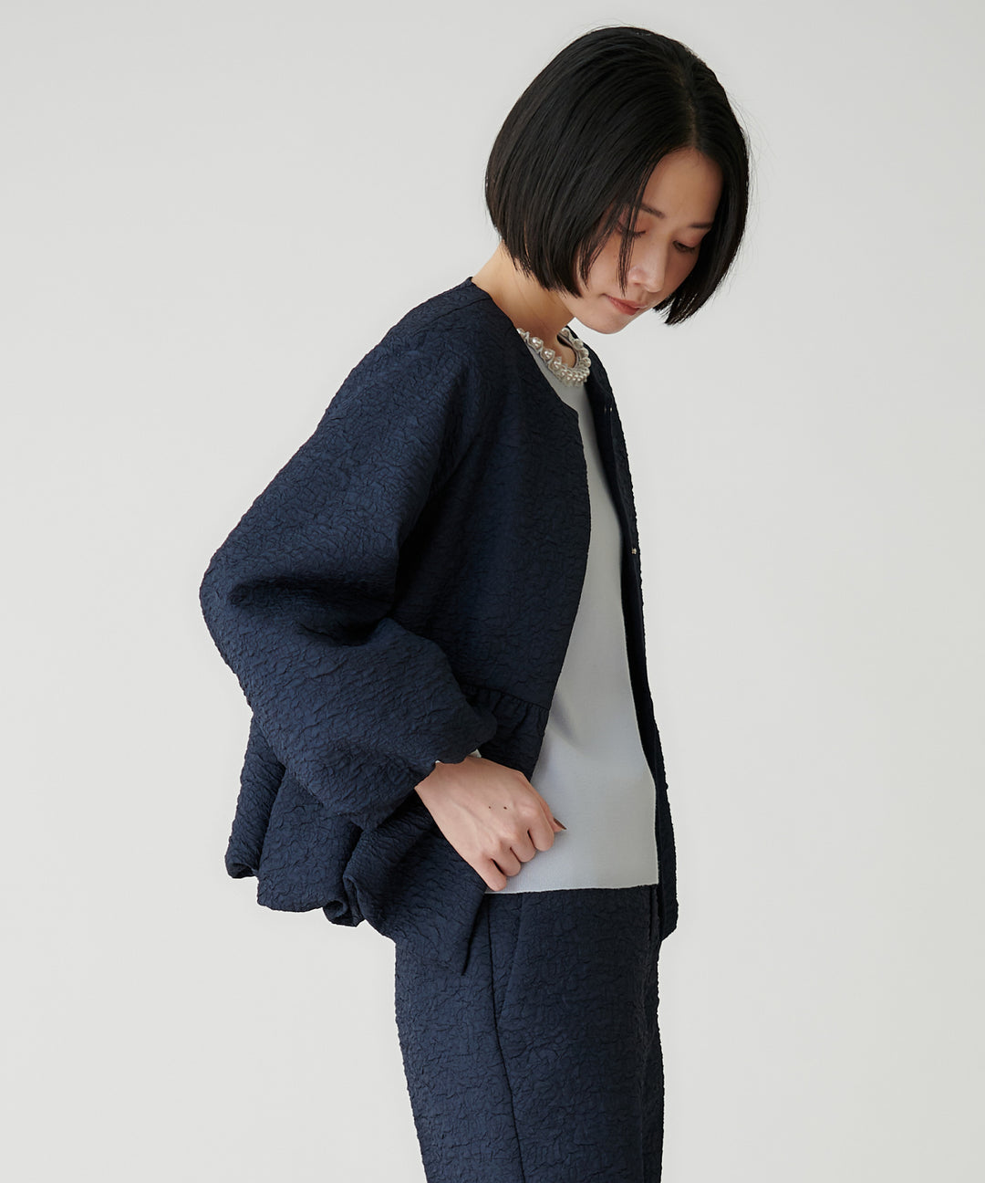 ジャガードノーカラージャケット