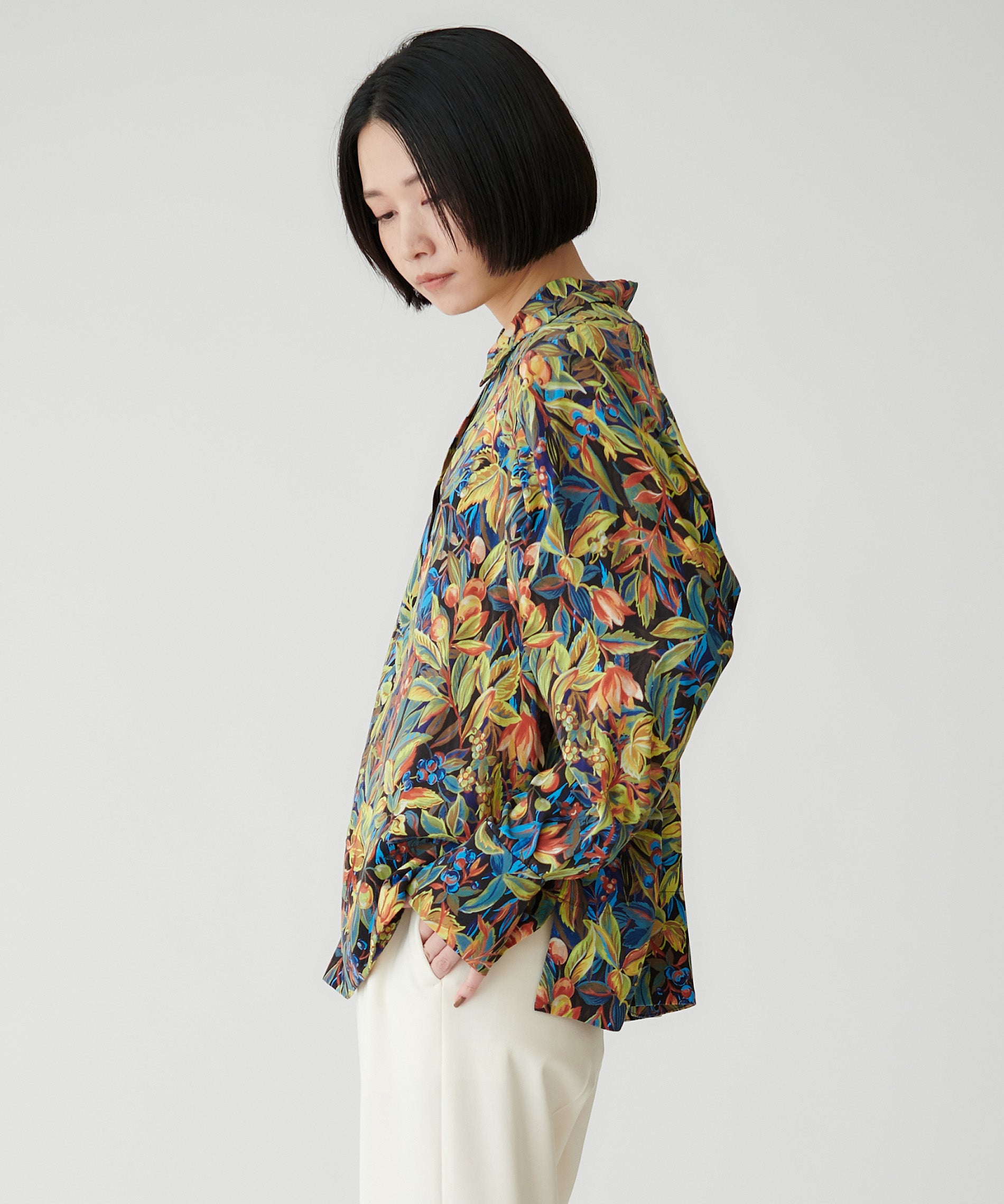 フラワープリントブラウス – FACE SANS FARD