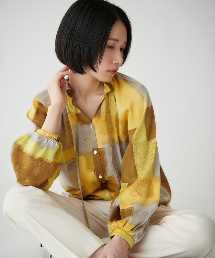 マイクロサテンレオパードアートブラウス