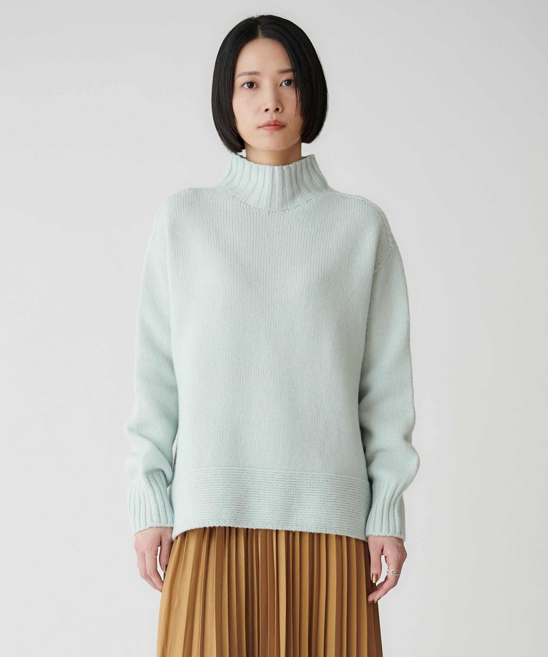 ホールガーメントAラインニット – FACE SANS FARD