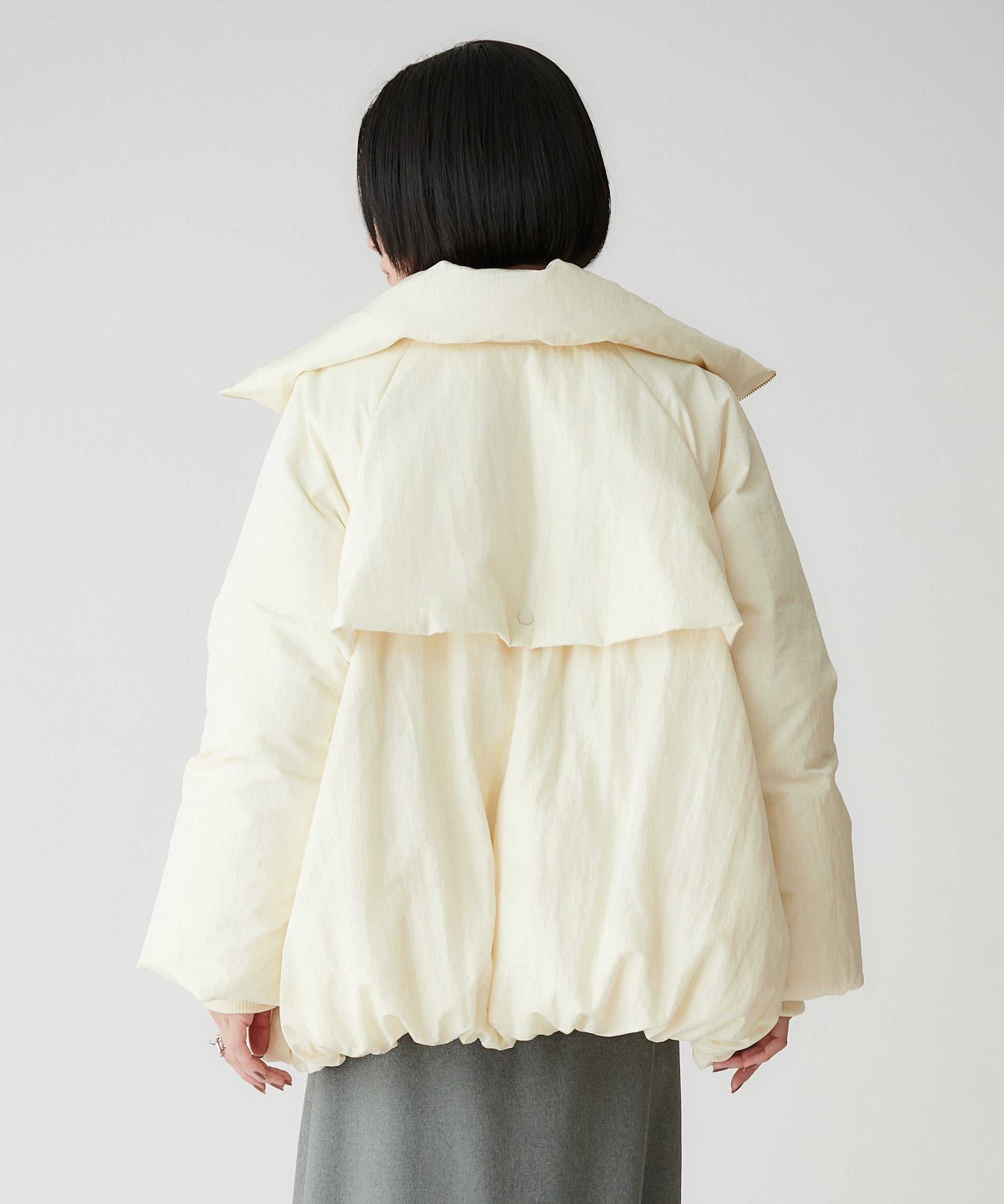 シボタッチAラインダウンジャケット – FACE SANS FARD