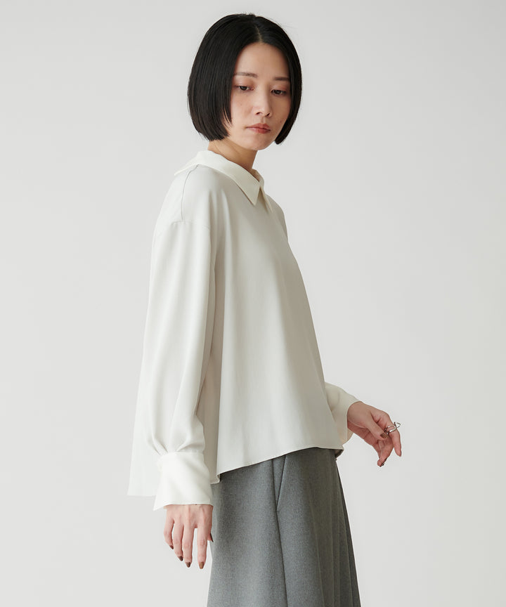 バックサテンジョーゼット衿付きブラウス