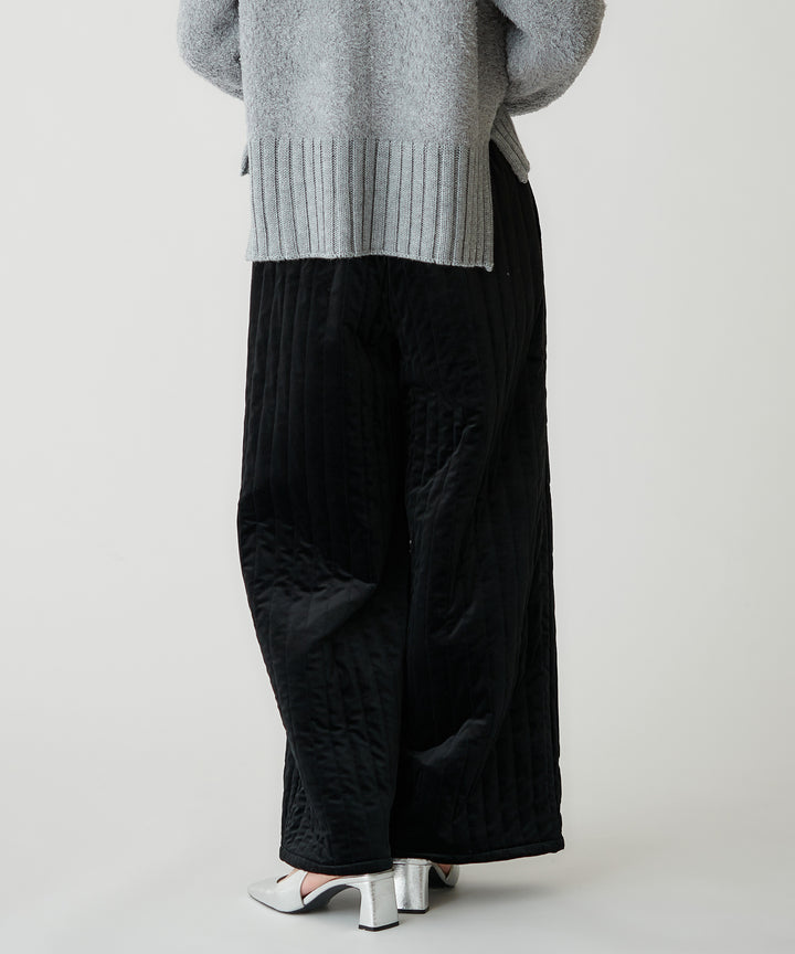 中わたキルティングベロアワイドパンツ
