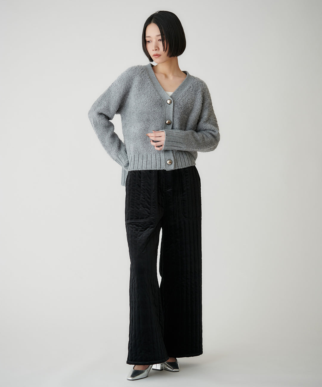 中わたキルティングベロアワイドパンツ