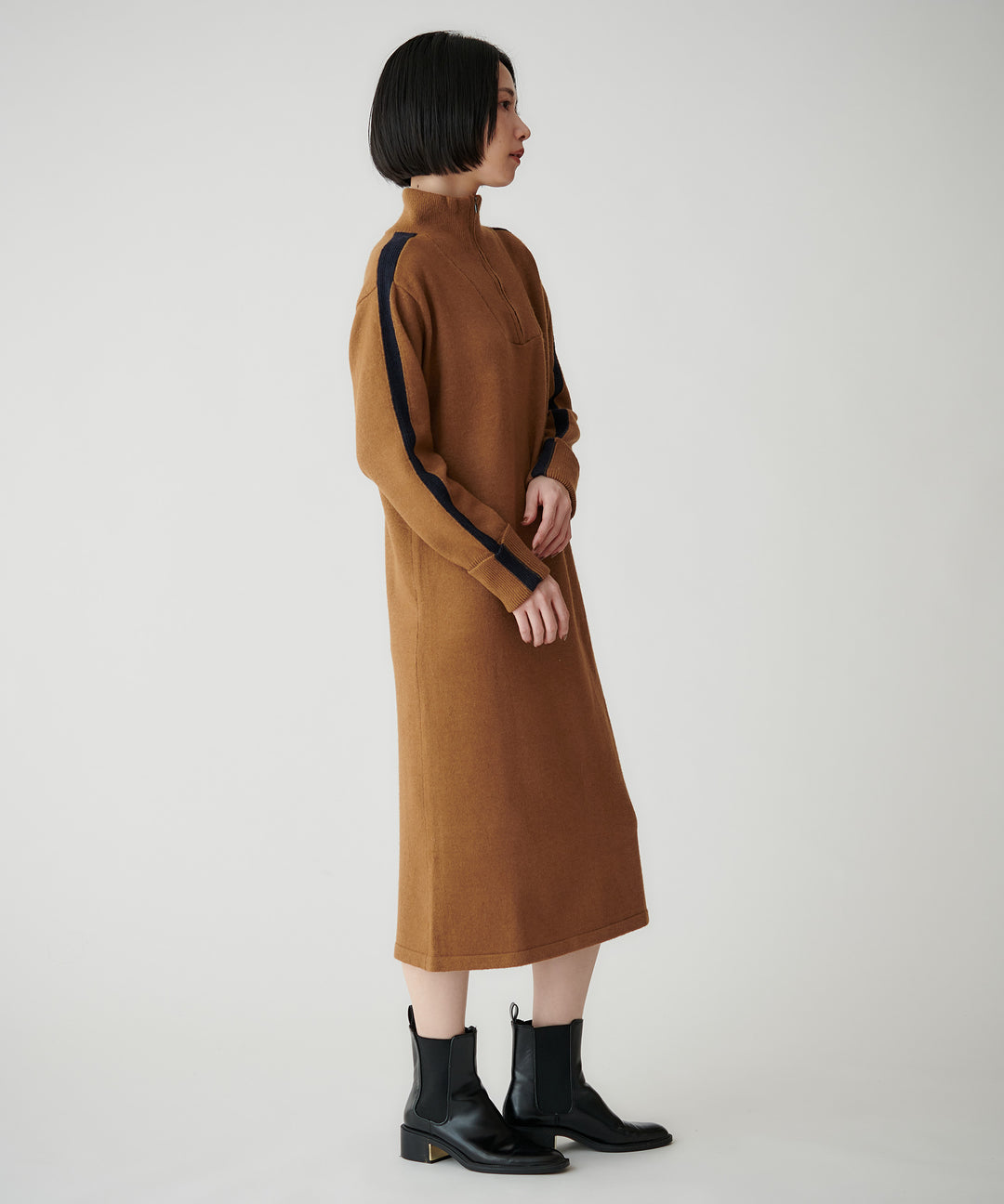 配色ハーフジップニットワンピース