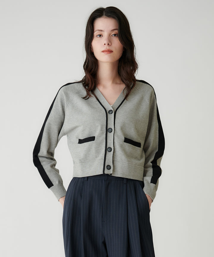 モデル H：173cm / 38 / グレー