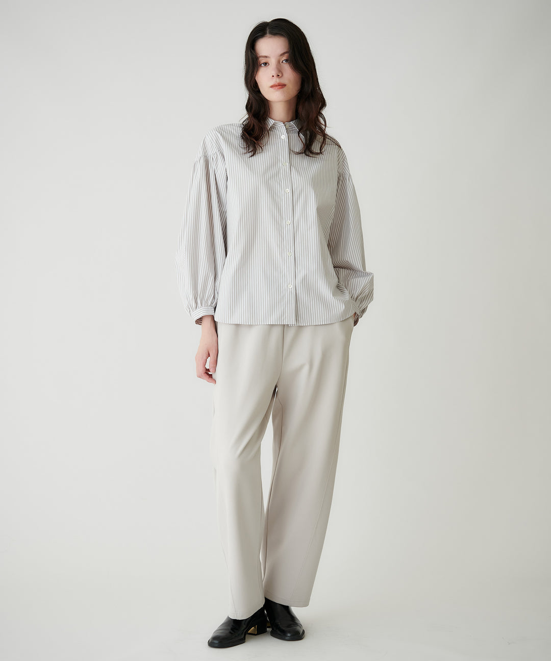 ボリューム袖ストライプシャツ