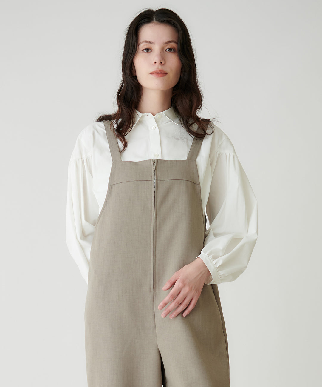 フロントジップサロペット