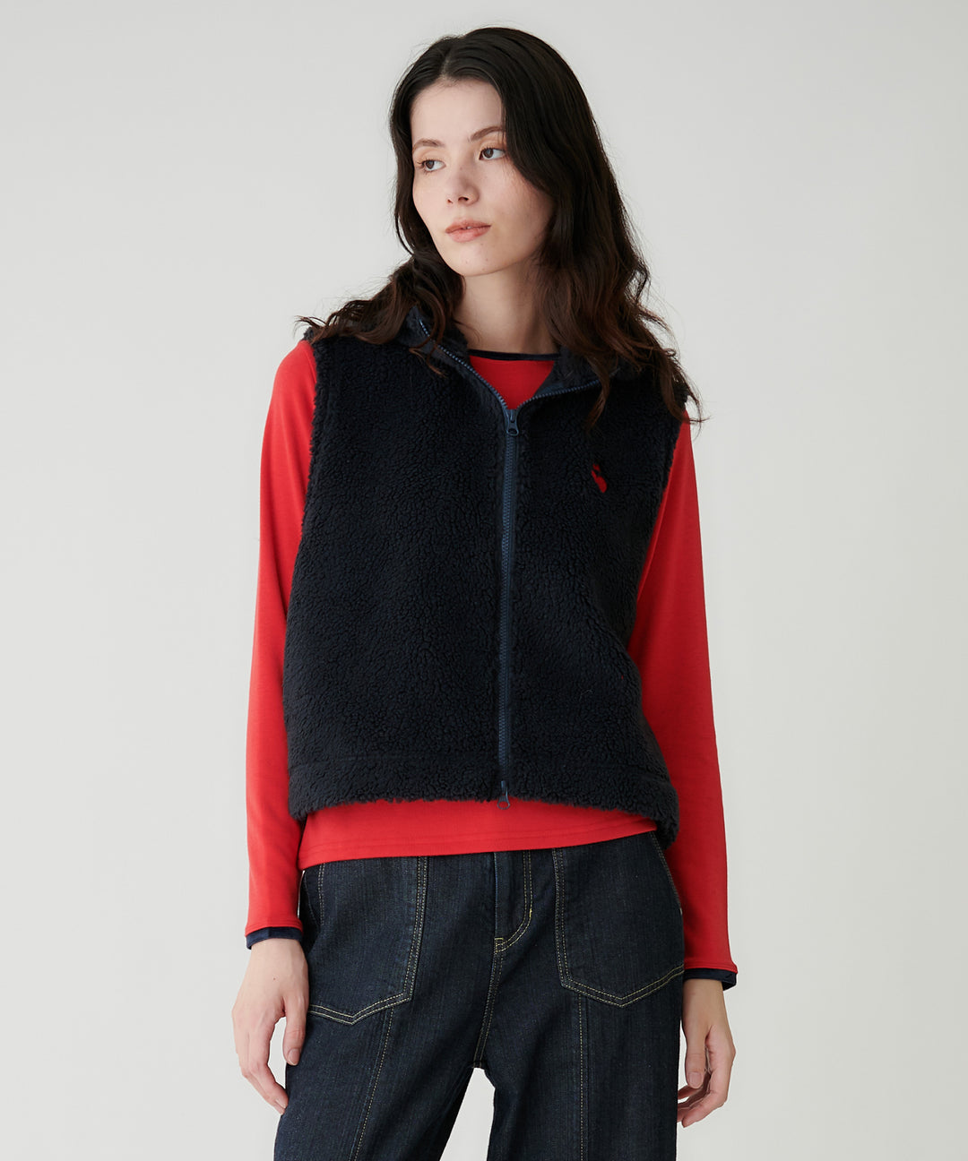 モデル H：173cm / 38 / ネイビー