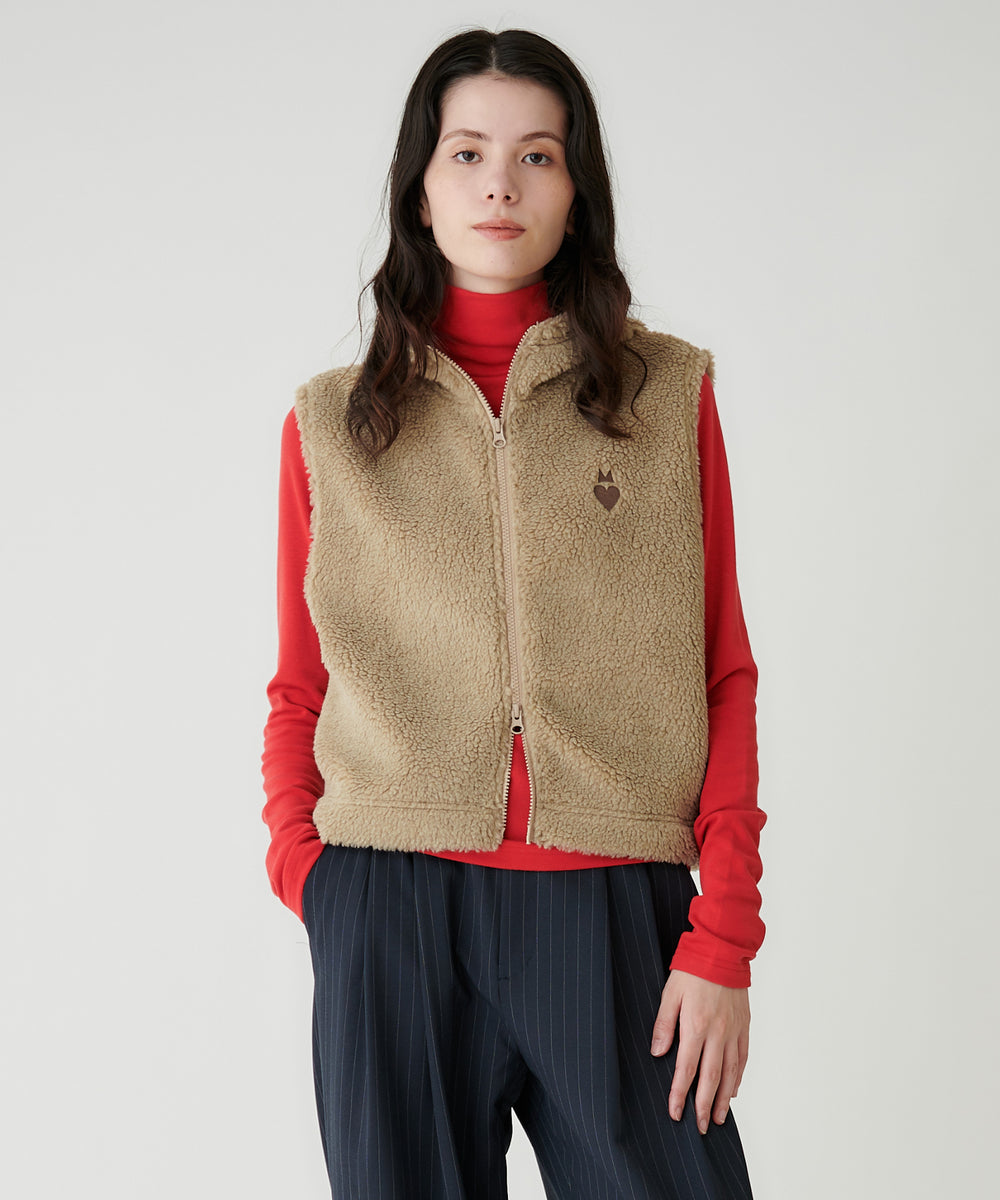 モデル H：173cm / 38 / ベージュ